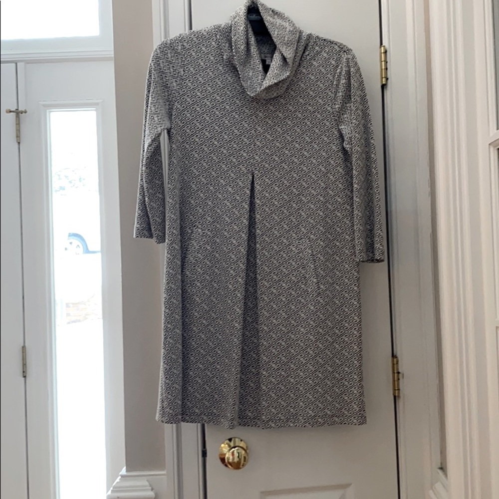 Tyler Boe Black and White Long Sleeve Dress